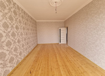 Zabrat Mehemmedli yolu 2,5 sotda 130 kvm.4 otaqli