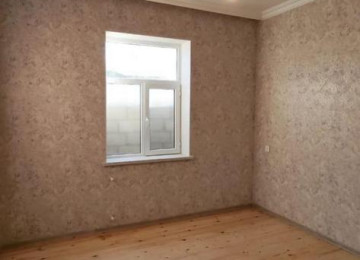 Bakı şəhər Mehdiabad qəsəbəsi, yola yaxın ərazidə tam