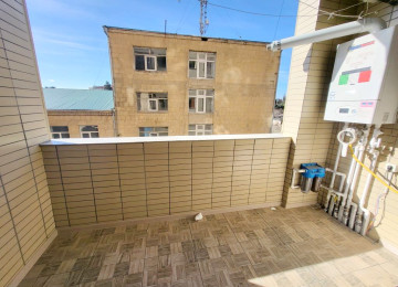 Azerbaycan Kooperasiya Universitetinin yaxinliqi,