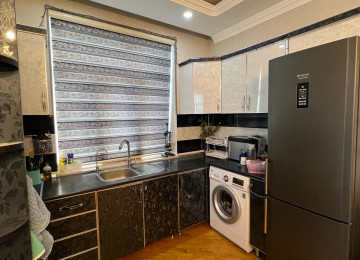 Binəqədi rayonu 8 mikrarayon Əcəmi Naxcivani kücəsi 2