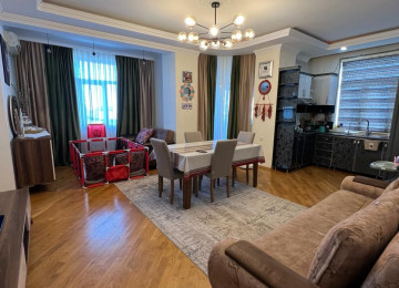 Binəqədi rayonu 8 mikrarayon Əcəmi Naxcivani kücəsi 2