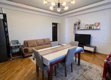 Binəqədi rayonu 8 mikrarayon Əcəmi Naxcivani kücəsi 2