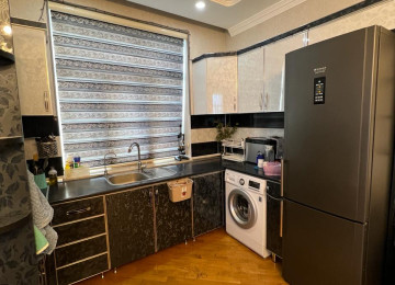 Binəqədi rayonu 8 mikrarayon Əcəmi Naxcivani kücəsi 2