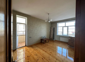 Satılır..!! Zabrat-Mehemmedli yolu üzerinde Araz marketle