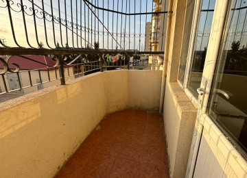 Satılır..!! Zabrat-Mehemmedli yolu üzerinde Araz marketle