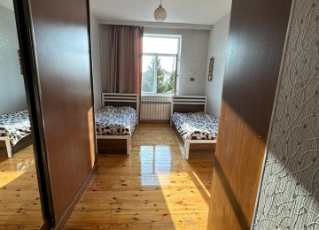 Satılır..!! Zabrat-Mehemmedli yolu üzerinde Araz marketle