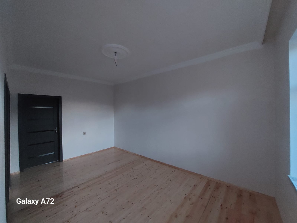 Bİnə həyət evi Xezer Rayonu Bine Qesebesi Ulvu Ticaret Metkezne 218