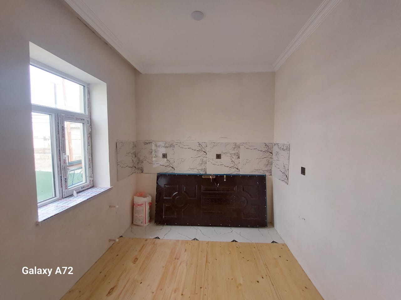 Binə həyət evi Xezer Rayonu Bine Qesebesi Ulvu Ticaret Merkeznin 218