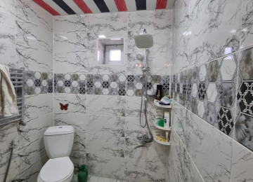 Mastaga Qesebesinde Pajarniye yaxin,marşurut yoluna lap az