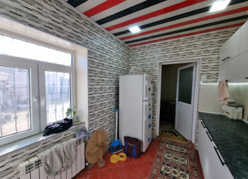 Mastaga Qesebesinde Pajarniye yaxin,marşurut yoluna lap az