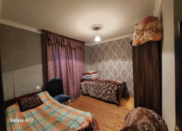 Hovsan Levenginin Qusculuq Yolnun Usdunde Oba Marketin 212