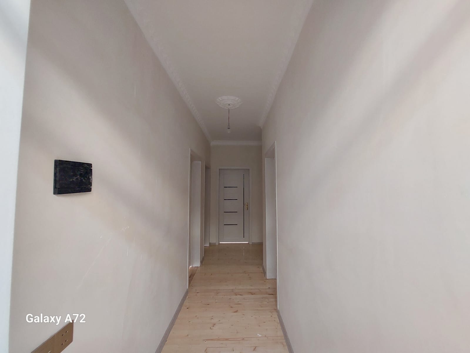 Binə həyət evi Bine Qesebesi Mescid Yolunda 1.6 Sotun icinde 7 Daw Kursulu