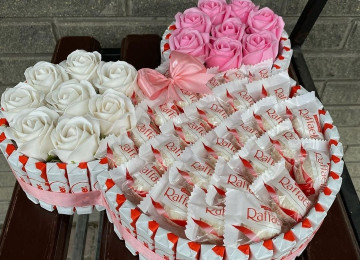 Kinder buketler sifarisle hazirlanir.Sifarisler en az 1 gun