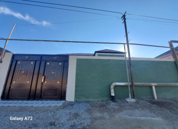 Bine Qesebesin Ulvu Ticaret Ve Sadliq Saraynin Mexmeri Cay