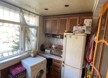 Nizami rayonu Qara Qarayev prospekti Neftciler metrosundan