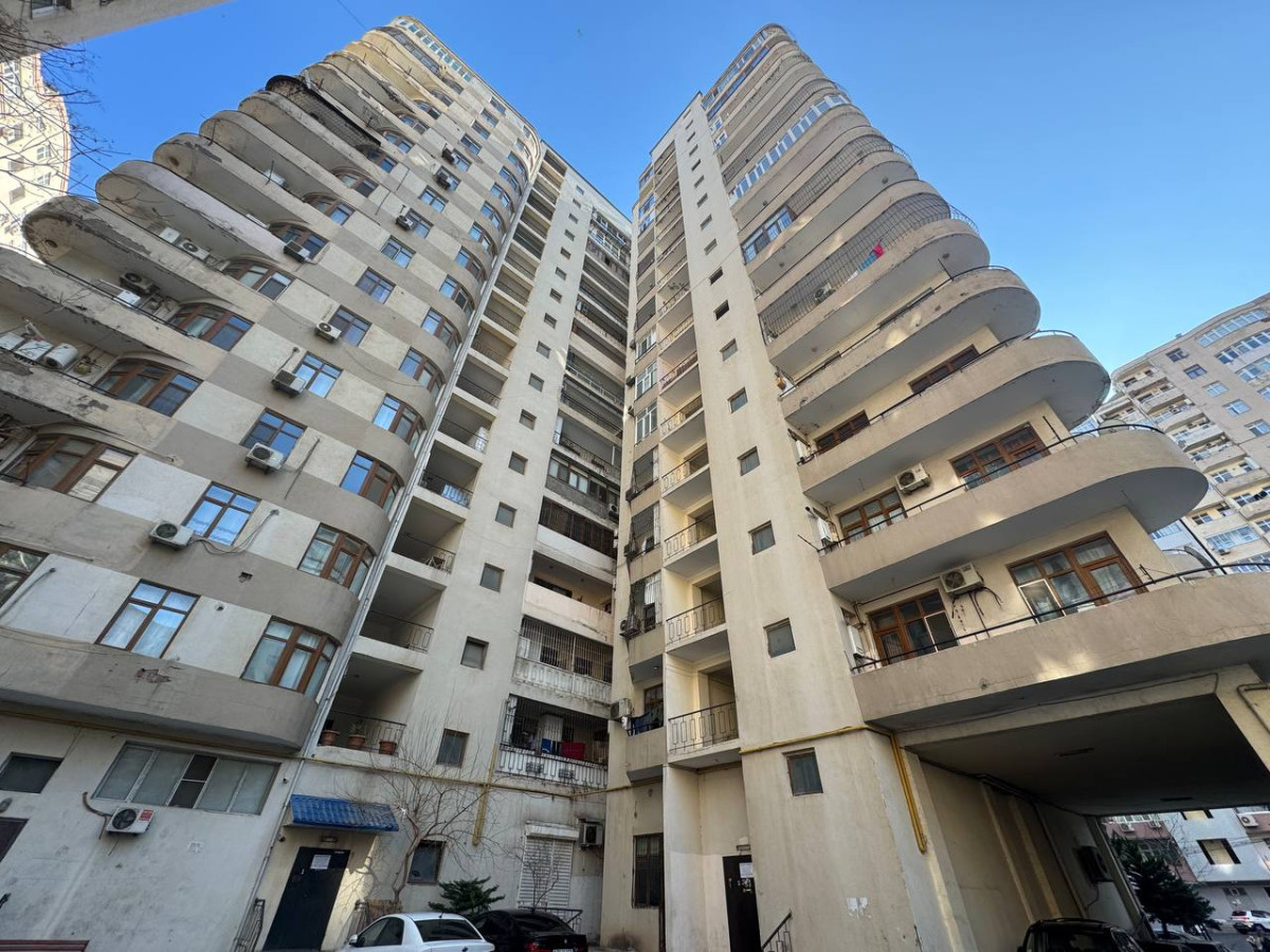 Satılır 4 otaqlı yeni tikili 210 m², Gənclik m. Ekskluziv Təklif ... Münasib QİYMƏT ..!!!
