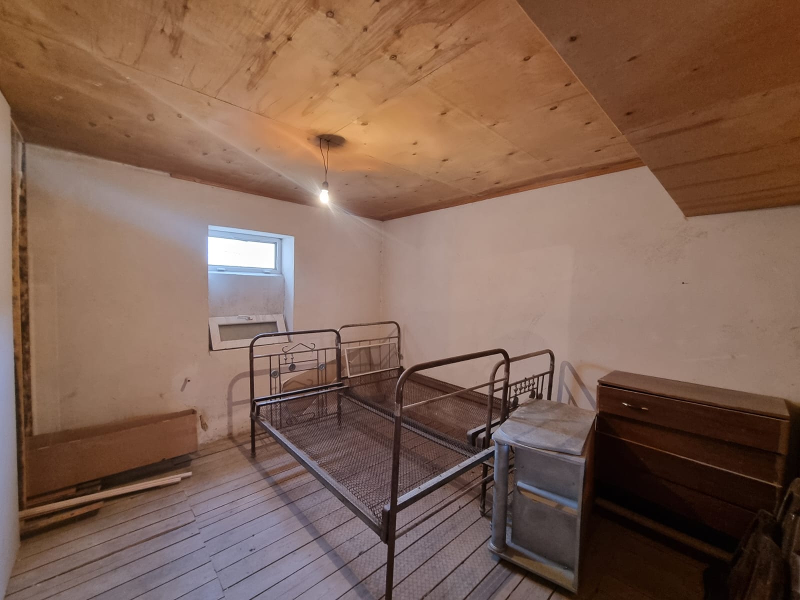 Ramani Gülculuk 22sayli mekt.y.1,5 sotda 2 mert.150KVM.6