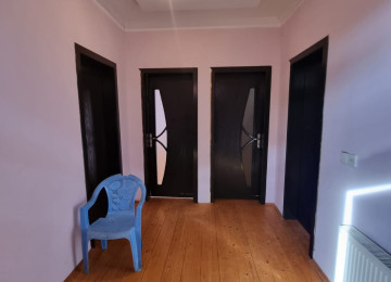 Ramana qesebesinde esas yola,marşuruta,22sayli mekteb