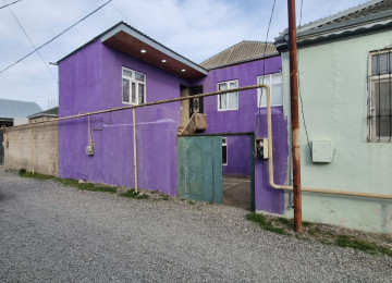 Ramana qesebesinde 22 sayli mektebe yaxin,marsurut yolunda