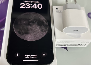 Telefon ideal veziyyetdedir. Hec bir problemi yoxdur. 9 ay