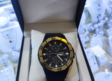 CASİO firması KİŞİ saatı. QİYMƏTİ: 180 AZN Sifarişlər Bakı