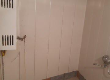 Kupçası var .iki mərtəbəli alman layihəli daş evin 1 ci