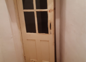 Kupçası var .iki mərtəbəli alman layihəli daş evin 1 ci