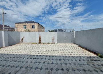 Bine Qesebesi Ulvu Resdaranin Yaxinida 2.20 icinde Tam