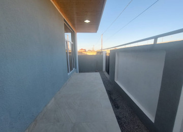 Bine Qesebesi Mexmere Cay Evinin Yaxinligi.Asfalt Yolda