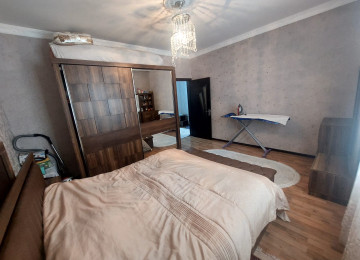 Hovsan Kentde Buta Marketin 132 161 Nomreli Marsurutdarin