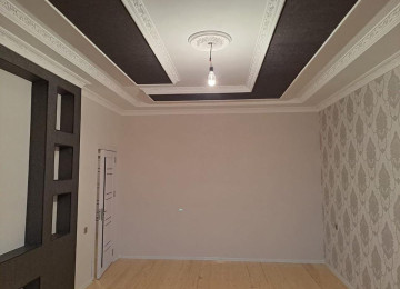 Xezer rayon Bine atciliqda Zirve marketin yaninda yolun