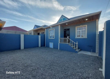 Binə həyət evi Bine Qesebesi 160 Nomreli Marsurutun Ve 218 Nomreli