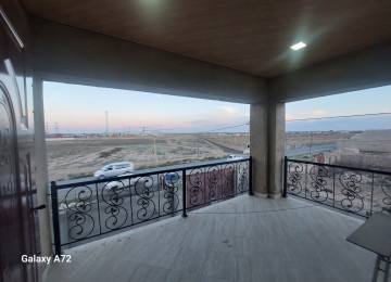 Hovsan Adem Marketin Arxa Terfne Dusur Qoluf Adasina Geden