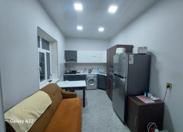 Hovsan Kendinde 118 Nomreli Mektebin Baxcanin Poctun 100