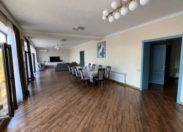 Villa satılır Sangaçalda Dənizə 300 metr aralı,Mənzərəli