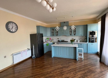 Villa satılır Sangaçalda Dənizə 300 metr aralı,Mənzərəli