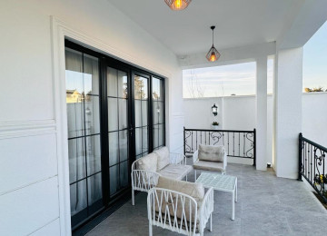 Xəzər rayonu Mərdəkan qəsəbəsində Mərdəkan Qalası və Yolun