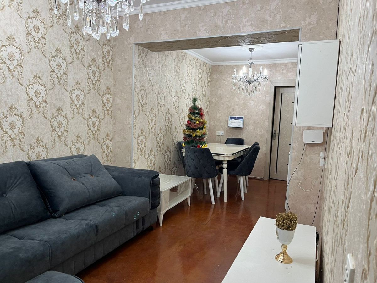 heyet evi satilir 3otaqlı yeni təmirdən çıxmış həyət evi.Nəriman Nərimanov