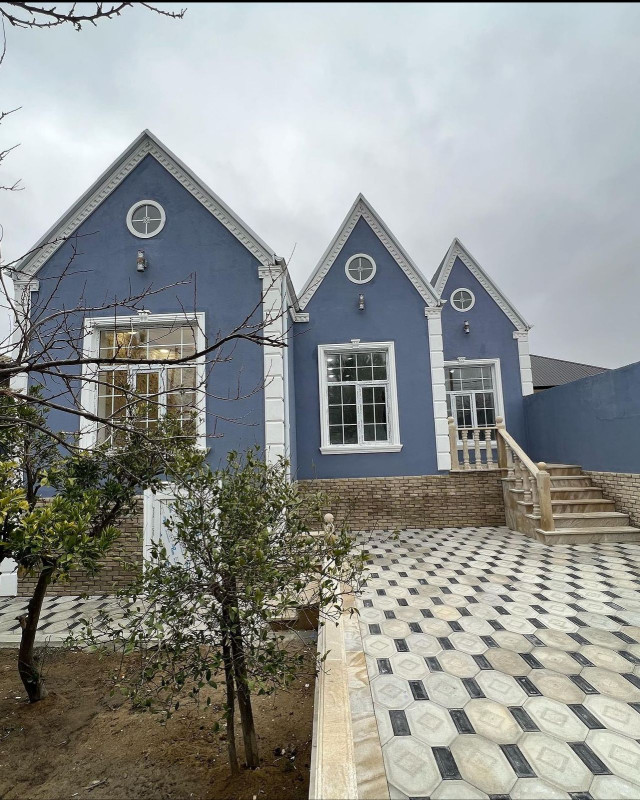 Ceyranbatanda həyət evi satılır TƏCİLİ!!!! Abşeron r. Ceyranbatan q.də Araz marketin