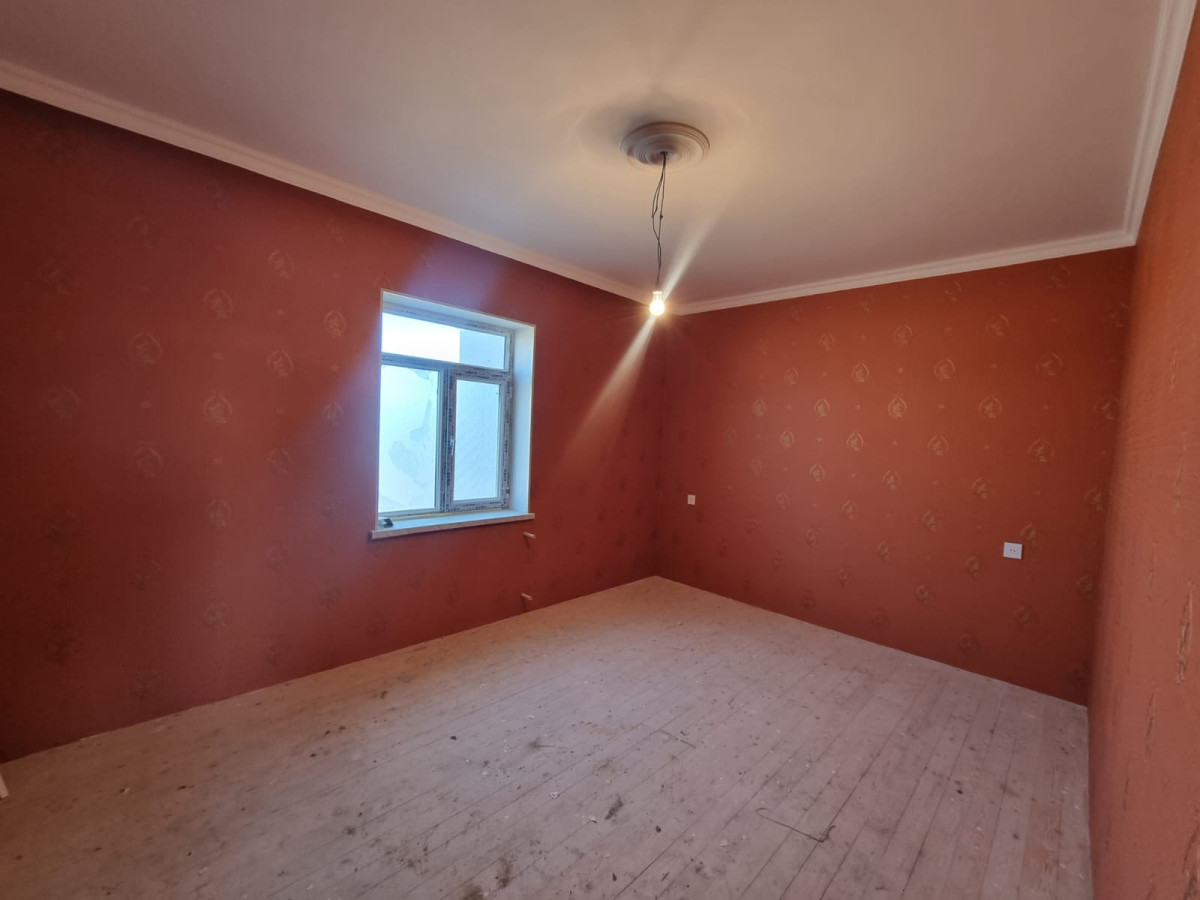 Heyet evi Zabrat 1 qesebesinde,yola, marşruta, mektebe ve araz