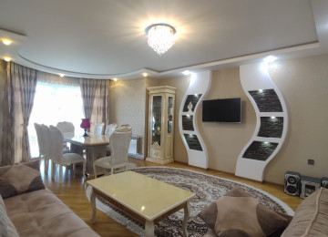 TƏCİLİ!!! Nəsimi rayonu, 8 noyabr metrosunun yaxınlığında