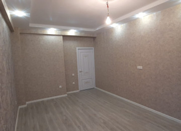 Xırdalanda Grandmarketin heyeti 3 otağa yığılmış yenicə