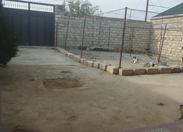 Maştağa Məmmədyarov dairəsi yaxınlığında,Bərəkət marketin