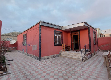 Hovsanda Abidenin Qerib Aga Pirnin Yaxinliginda