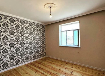 Abşeron r. Masazır qəsəbəsində ev satılır. 2 sotda, 3