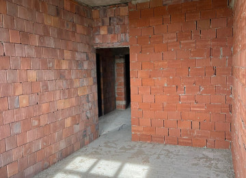 Nizami rayoni Qara Qarayev metrosunun yanında 2 otaqlı