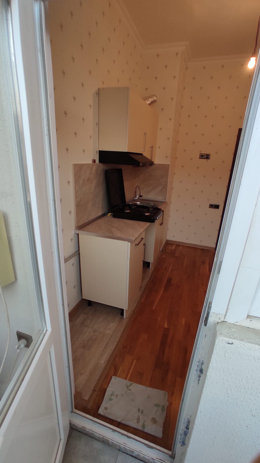 Xlrdalan Kirsdal Abseronda 1 de 1 otaq menzil satllr 41 kv