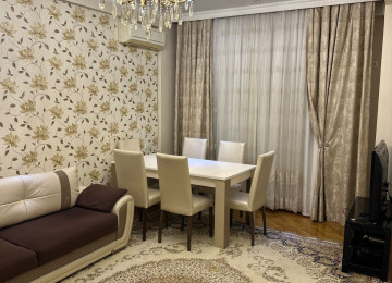 Yasamal r. Vital klinika yaxinliqi Yeni tikili binada Ev