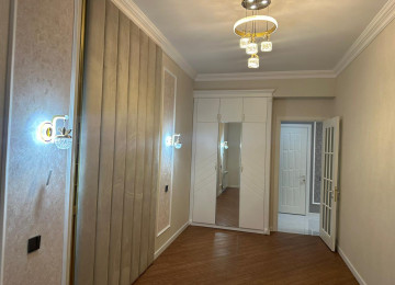 Tibb Universitetinin yanında 3 otaqlı 106 kv yüksək təmirli