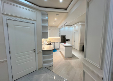 Xətai m/stansiyasi 5 dəq məsafədə muasir təmirli mənzil